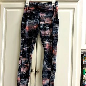 New Lululemon multi color leggings.
